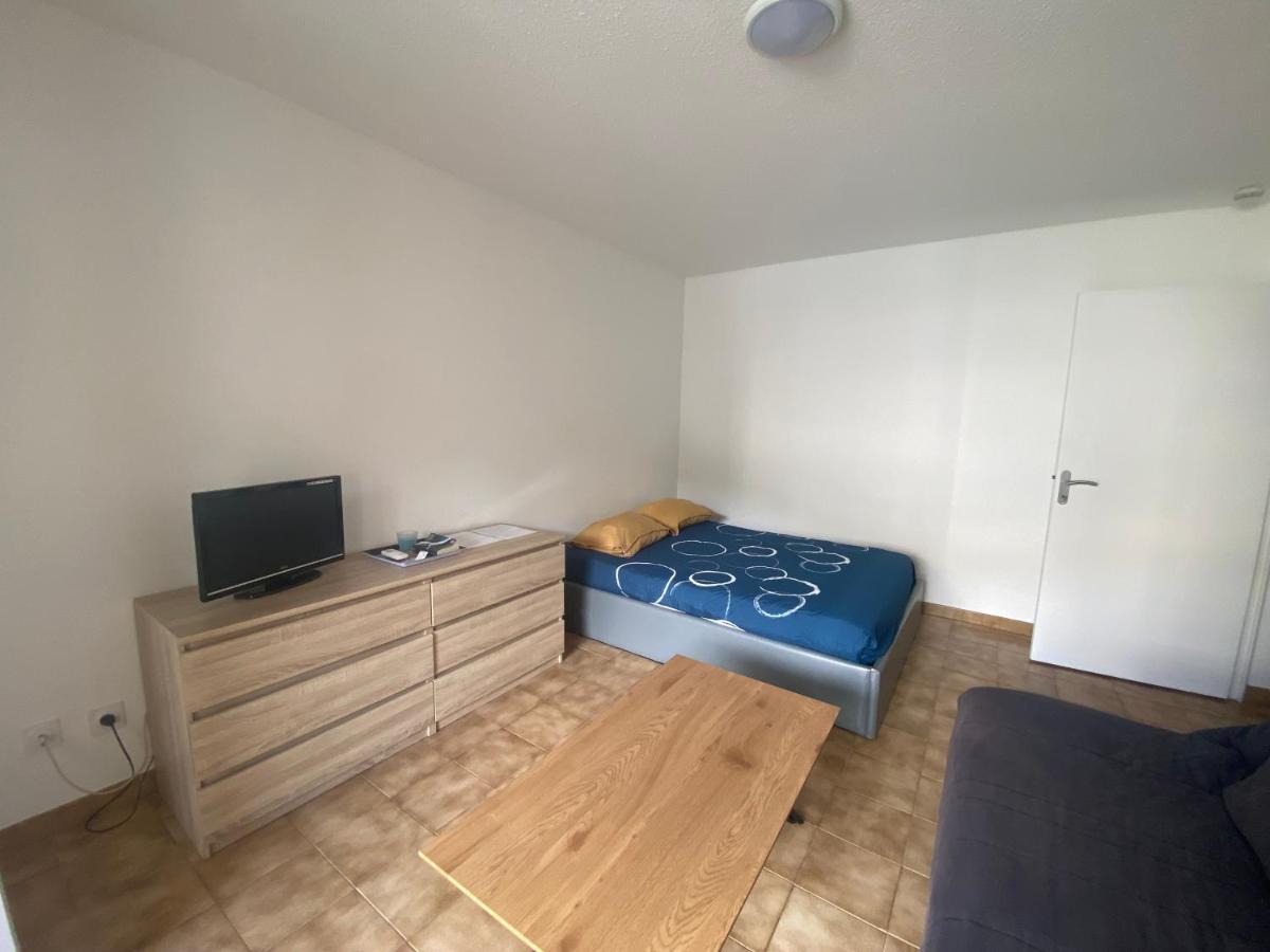 Ferienwohnung Studio Vue Montagne Avec Parking Gratuit Bastia  Exterior foto